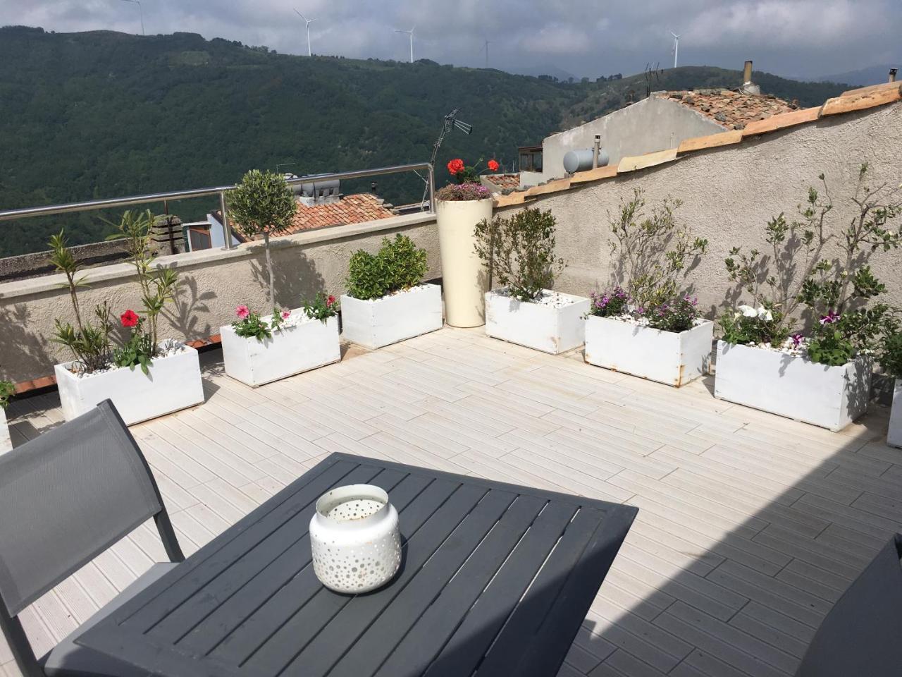 Luna - Aragon Home Holiday Montalbano Elicona Dış mekan fotoğraf